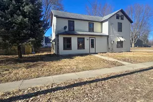 201 W 2nd St, Leaf River, IL 61047 - Photo 33