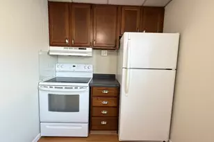 263 Center St, Grayslake, IL 60030 - Photo 7