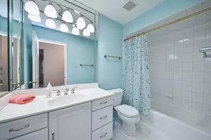 [Address not provided], Wheaton, IL 60187 - Photo 23