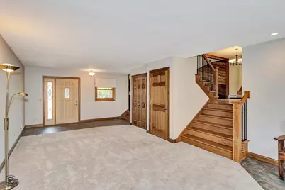 5701 Walnut Avenue, Downers Grove, IL 60516 - Photo 9