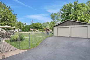 5701 Walnut Ave, Downers Grove, IL 60516 - Photo 37