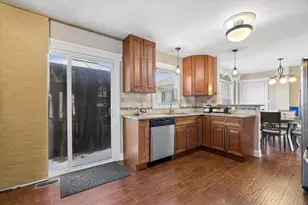 4424 175th Pl, Country Club Hills, IL 60478 - Photo 5