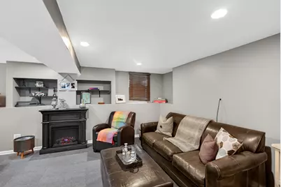 4615 W Grace Street, Chicago, IL 60641 - Photo 25