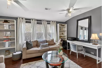 4615 W Grace Street, Chicago, IL 60641 - Photo 33