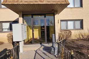 [Address not provided], Des Plaines, IL 60016 - Photo 3