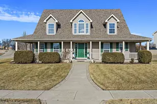 120 Jack Dylan Dr, Hampshire, IL 60140 - Photo 1