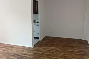 2620 W Berwyn Ave, Chicago, IL 60625 - Photo 3