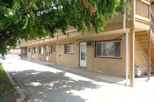 8817 S Roberts Rd, Hickory Hills, IL 60457 - Photo 1