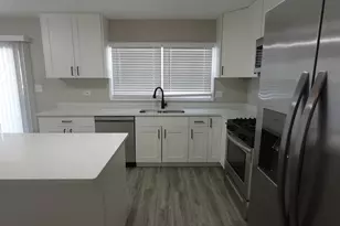 1800 Hollywood Ave, Hanover Park, IL 60133 - Photo 13