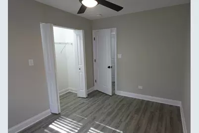 1800 Hollywood Avenue, Hanover Park, IL 60133 - Photo 23