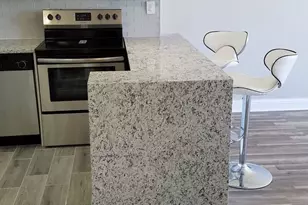 5455 N Sheridan Rd, Chicago, IL 60640 - Photo 3