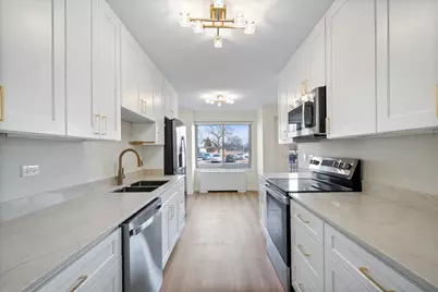 6933 N Kedzie Avenue #117, Chicago, IL 60645 - Photo 5