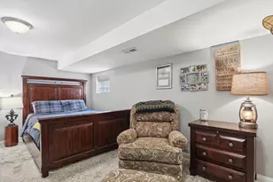 4565 N McVicker Ave, Chicago, IL 60630 - Photo 23