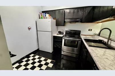 14647 Greenwood Road #403, Dolton, IL 60419 - Photo 7