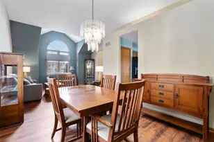 9920 Sussex Ct, Mokena, IL 60448 - Photo 3