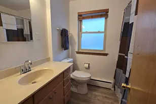 938 Hillcrest Rd, Elgin, IL 60123 - Photo 9