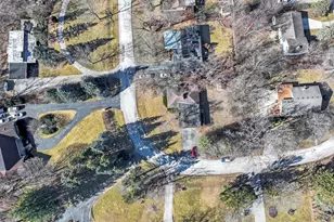 938 Hillcrest Rd, Elgin, IL 60123 - Photo 21