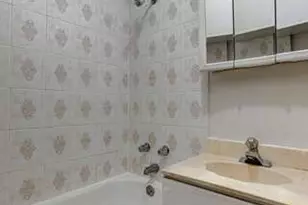 2832 N Mozart St, Chicago, IL 60618 - Photo 9