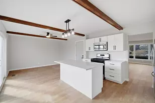 7873 Asbury Cir, Hanover Park, IL 60133 - Photo 7