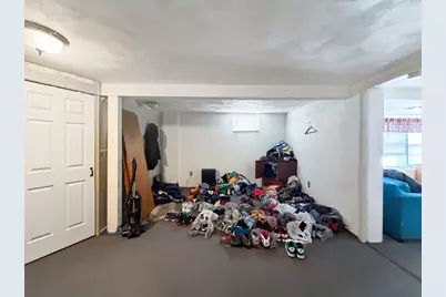 1245 W Violet Street, Freeport, IL 61032 - Photo 7