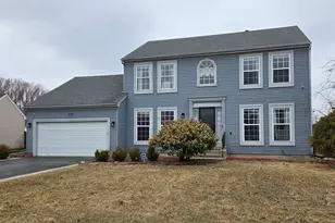 755 White Pine Cir, Lake in the Hills, IL 60156 - Photo 1