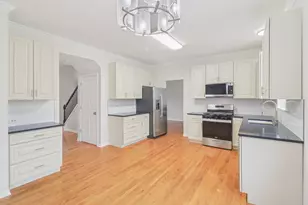 1087 Camillia Pl, Fox River Grove, IL 60021 - Photo 9