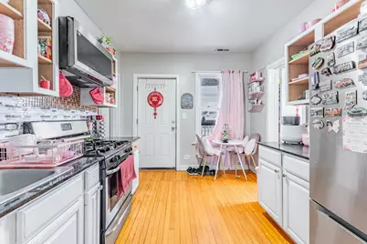 831 N Keystone Avenue, Chicago, IL 60651 - Photo 27