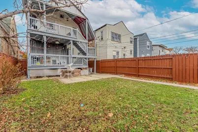 831 N Keystone Avenue, Chicago, IL 60651 - Photo 35