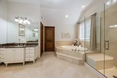 6100 Timber Ridge Court, Indian Head Park, IL 60525 - Photo 23