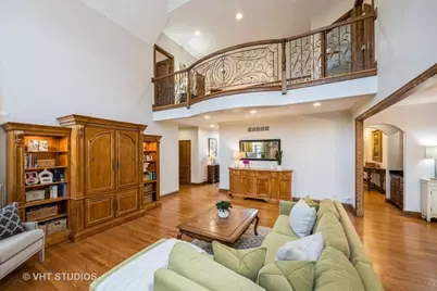 6100 Timber Ridge Court, Indian Head Park, IL 60525 - Photo 9