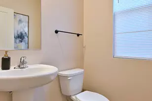 1381 Vineyard Ln, Pingree Grove, IL 60140 - Photo 19