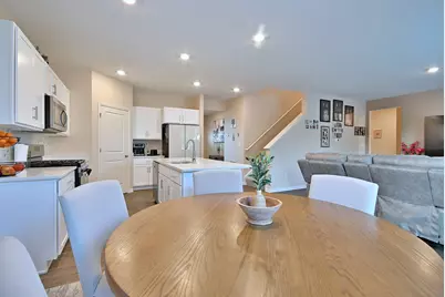 1381 Vineyard Lane, Pingree Grove, IL 60140 - Photo 9