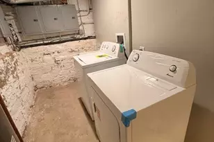 3651 W Grenshaw Street W, Chicago, IL 60624 - Photo 17