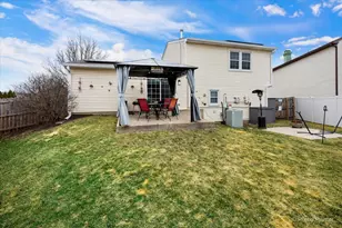 1751 Hemlock Dr, Glendale Heights, IL 60139 - Photo 23