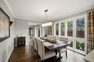 27 Park Ln, Park Ridge, IL 60068 - Photo 11