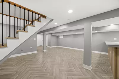 8645 S Bennett Avenue, Chicago, IL 60617 - Photo 31