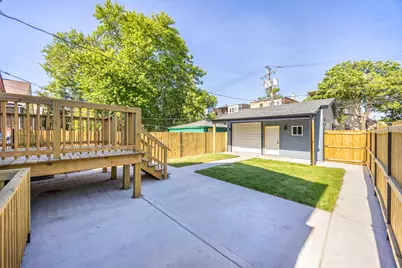 8645 S Bennett Avenue, Chicago, IL 60617 - Photo 41