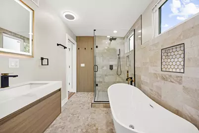 8645 S Bennett Avenue, Chicago, IL 60617 - Photo 27