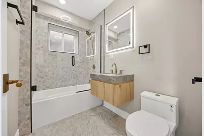 8645 S Bennett Avenue, Chicago, IL 60617 - Photo 17