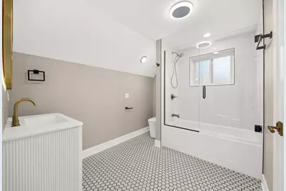 8645 S Bennett Avenue, Chicago, IL 60617 - Photo 29