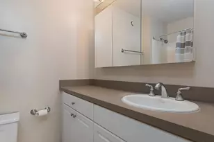 [Address not provided], Chicago, IL 60611 - Photo 15