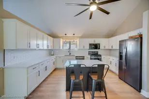 2757 Genoa Dr, New Lenox, IL 60451 - Photo 9