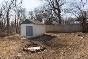 609 N Lincoln St, Utica, IL 61373 - Photo 29