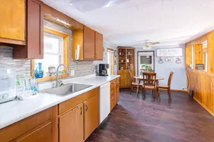 609 N Lincoln St, Utica, IL 61373 - Photo 9