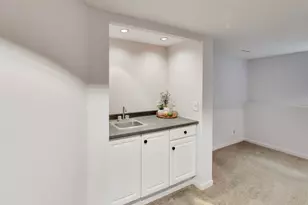 1207 Sandhurst Ln, South Elgin, IL 60177 - Photo 21