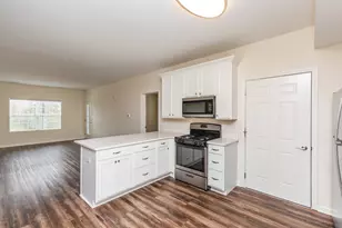 60 W Main St, Lake Zurich, IL 60047 - Photo 5