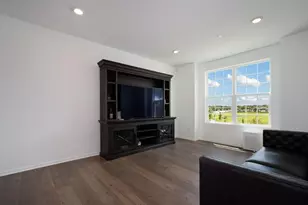 9256 Harlowe Ln, Orland Park, IL 60462 - Photo 3