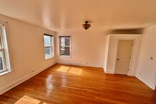6735 S Oglesby Ave, Chicago, IL 60649 - Photo 17