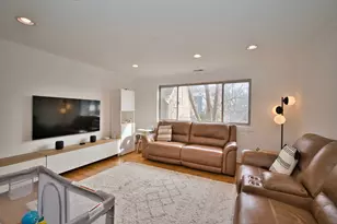 1314 Main St, Evanston, IL 60202 - Photo 3