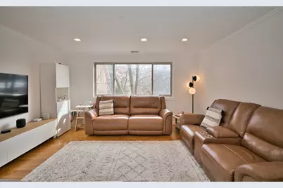 1314 Main Street #2D, Evanston, IL 60202 - Photo 5